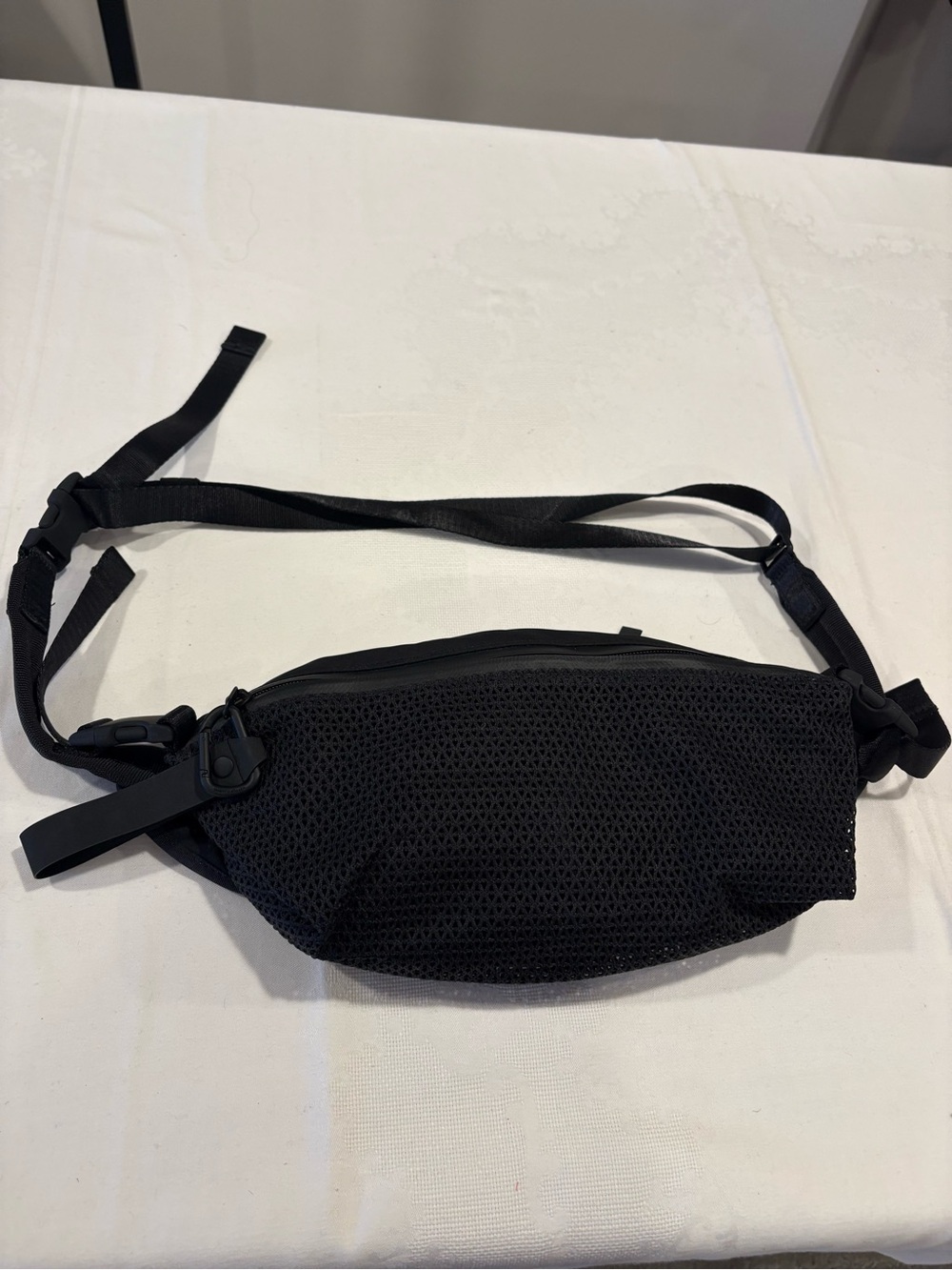 lululemon athletica Black Mesh Waist Pack